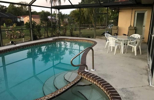 Catalina Cabana - self checkin - pool - parking