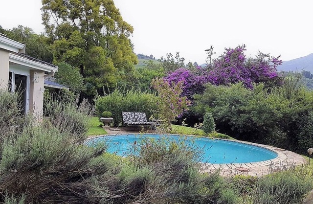 Cathkin Cottage B&B