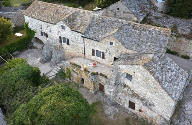 caussenarde beautiful house close to the Tarn Gorges
