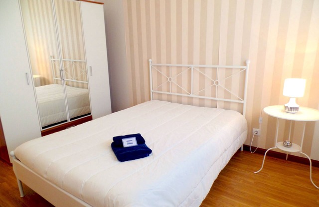 Cavadas Courtyard Apartment - 3 Rooms