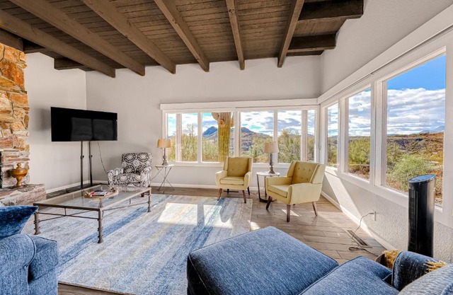 Cave Creek Retreat