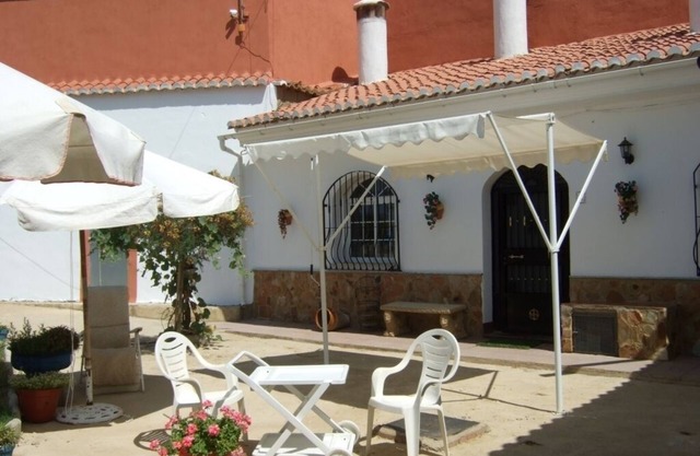Cave House - Casa de Dulce