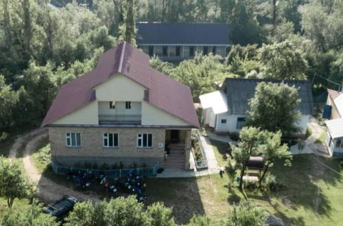 CBT Arkit guest house