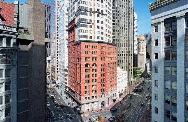 Celebrate Gay Pride Weekend at the Ritz in a 2 Bedroom, 2.5 Baths, Full Kitchen