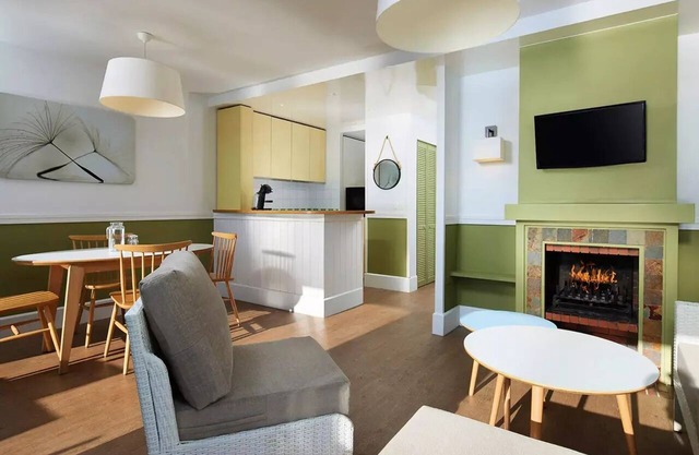 Center Parcs - Lac d'Ailette ski area - 3 Room Cottage 4 People Premium Lakeside