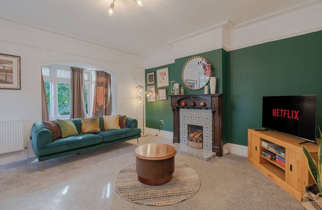 Central Banbury stay comfy and spacious for groups