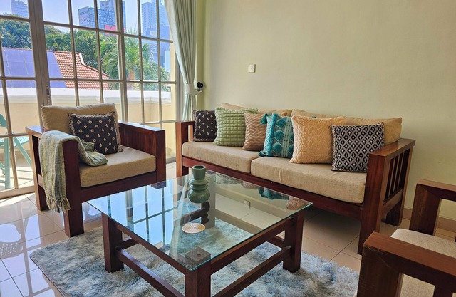 Central, Cosy, Homely 3Br stay