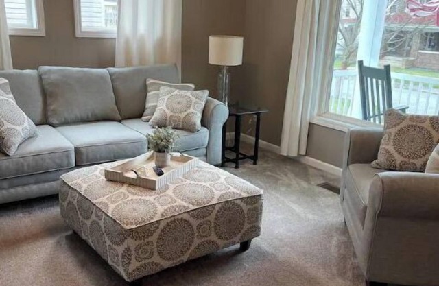 Central HousenHome Away From Home!