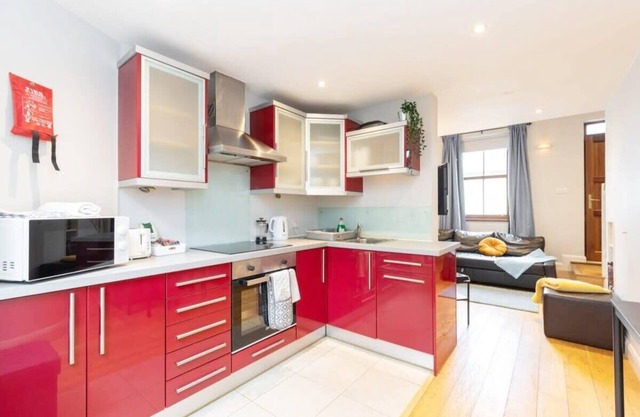Central Location 2 Bedroom 2 Bathroom Fast WIFI