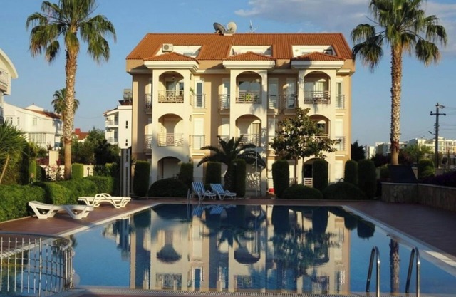 Centrally located apartment near the old town of Side and beach.