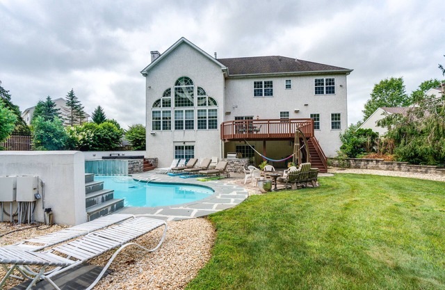 Centrally Located Family Home w/Pool