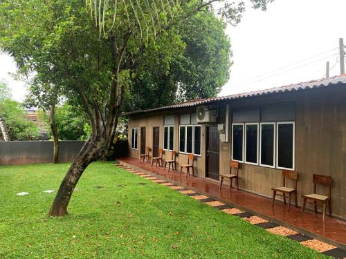 Ceylonia Ape Gedara