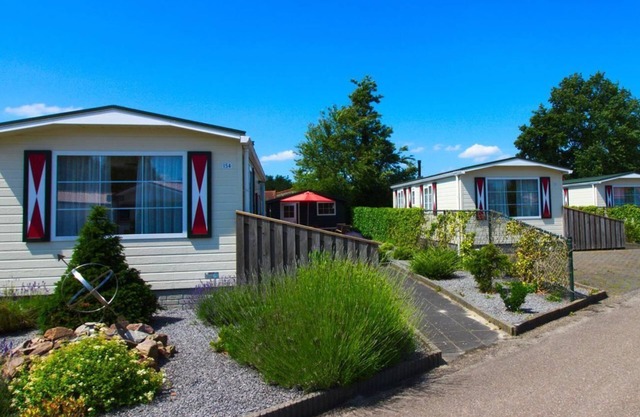 Chalet 150-152-154 - Six Bedroom Chalet, Sleeps 12