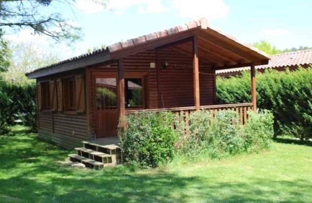 Chalet 3 étoiles - Piscine - eehgfa
