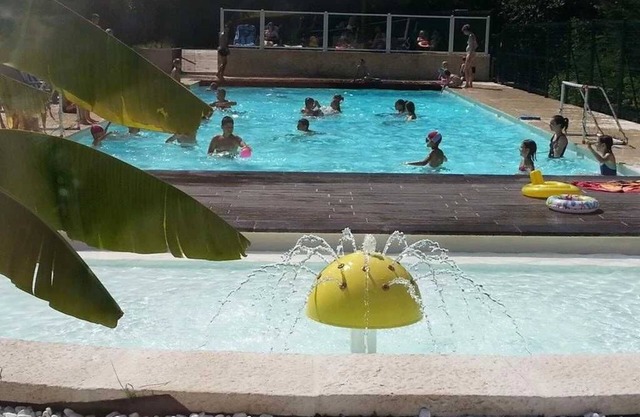 Chalet 3 étoiles - Piscine - eeedab