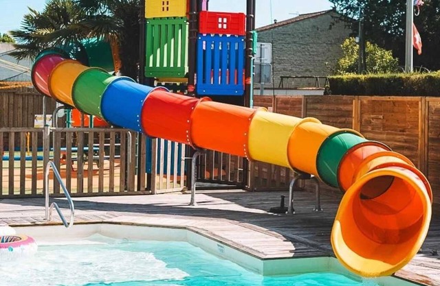 Chalet 3 étoiles - Parc aquatique - ccbbbfb