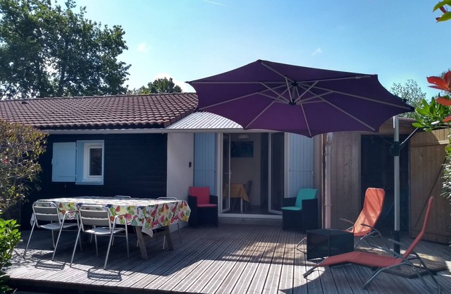Chalet 4/5 people with swimming pool
