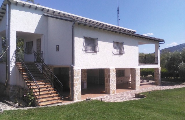 Chalet aislado en plena naturaleza con acceso a playa de río