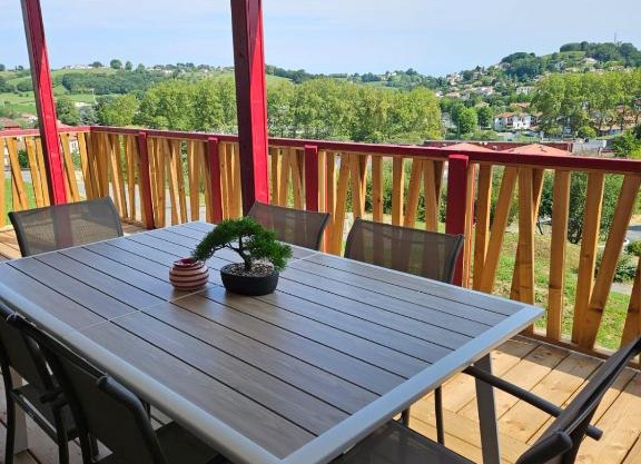 Chalet avec piscine, climatisation & vue de 2 à 6 personnes - Hasparren - Pays Basque - Chalet Ibaia