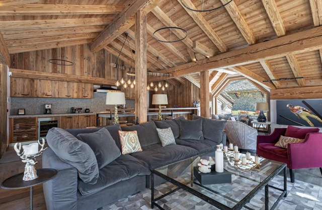 Chalet de luxe familial à Val d'Isère avec spa, proche des pistes et équipements premium - FR-1-567-72