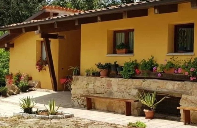Chalet "Domus De Janas" (Surrounded by nature)