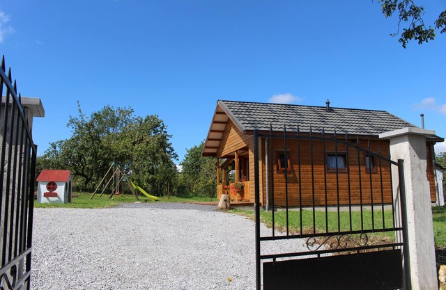 Chalet "Du Lièvre" with Private Terraces and Private Garden