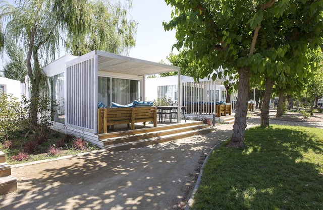 Chalet in Spain with Modern Amenities