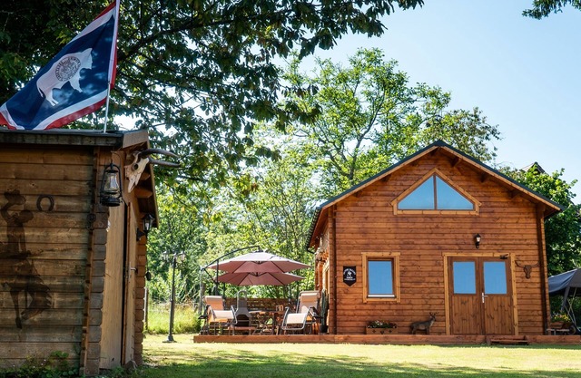 CHALET * - LUXURY & SPA - Lac d'Aiguebelette *WYOMING LODGE*