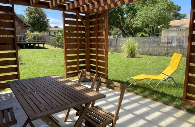 Chalet 'Ma Cabane Océan' with Private Terrace, Private Garden and Air Conditioning