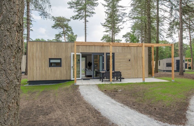 Chalet near Eindhoven in a Green Oasis