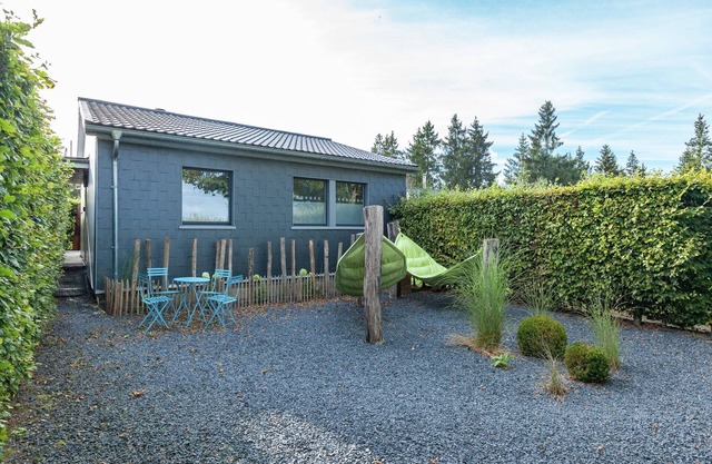 Chalet Vert in Bullange with Jacuzzi