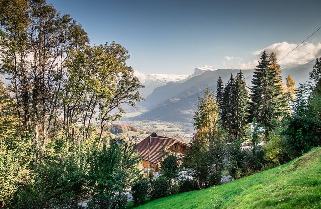Chalet with hottub, suana and spectacular views