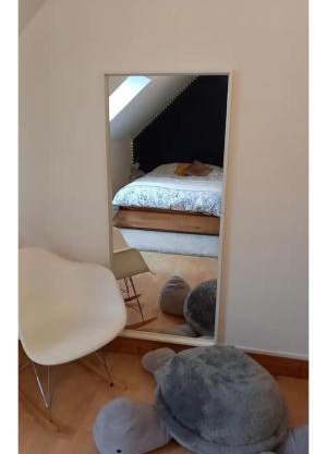 Chambre Bleue, lit double 2 personnes, Maison en plein coeur du Parc Régional du Vexin