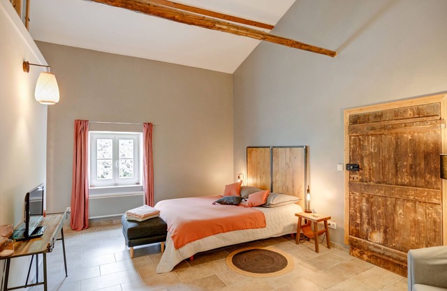 Chambre d'hôte Vignes - Provence Occitane