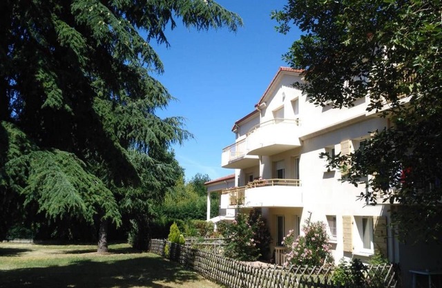 Chambre d'hôtes Cottages Sainte Emilie,hôte privé