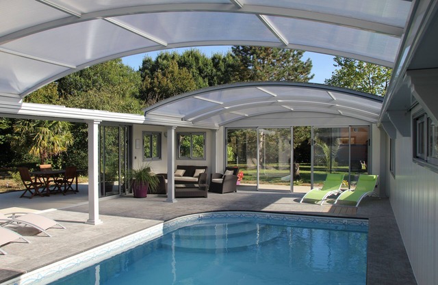 CHAMBRE HOTES PRIVATE HEATED POOL AND JACUZZI NEAR SAUMUR AND DOUE EN ANJOU