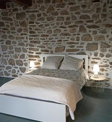 Chambre indépendante - style studio - avec jardin à la campagne