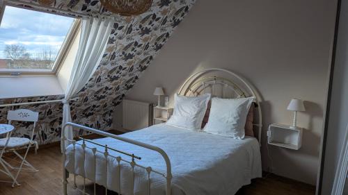 Chambre Rose Blanche