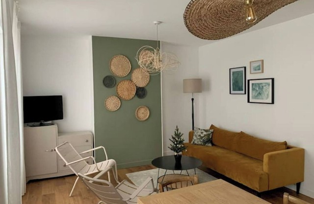 Champagne! Spacious apartment