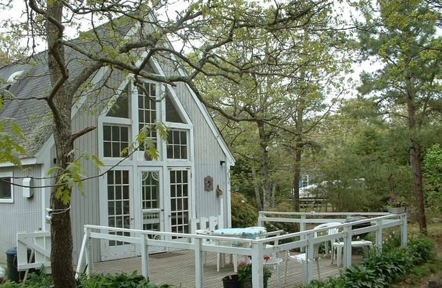 Chappy Summer Cabin!