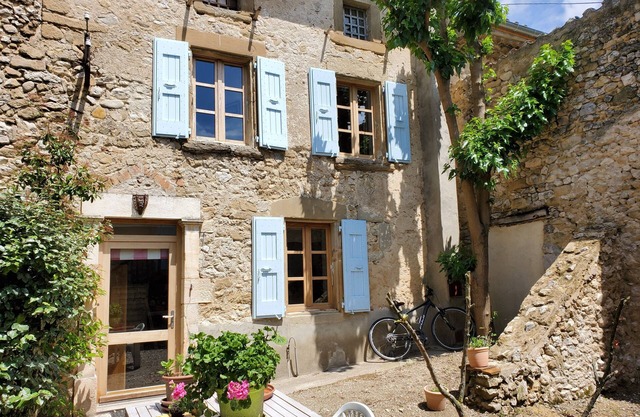 Character house at the foot of the Vercors, swimming pool