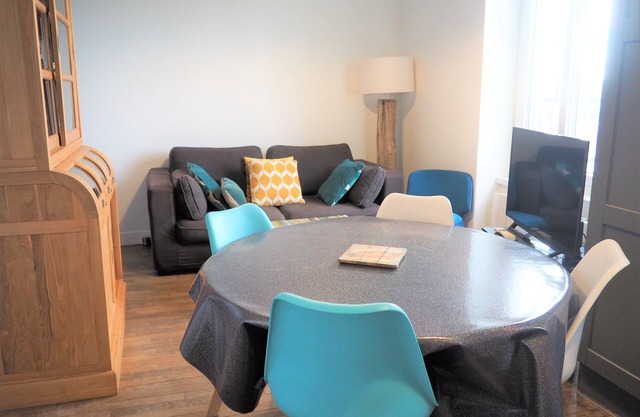 Charm, comfort. 3P 150 m from the sea, in a privileged neighborhood.