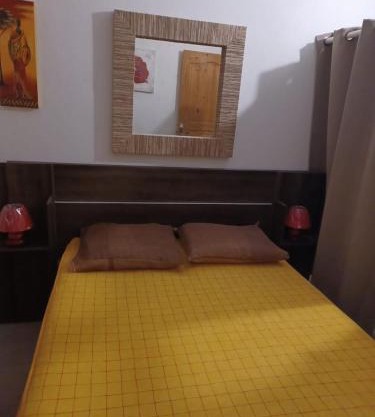 Charmant bungalow à MOULE