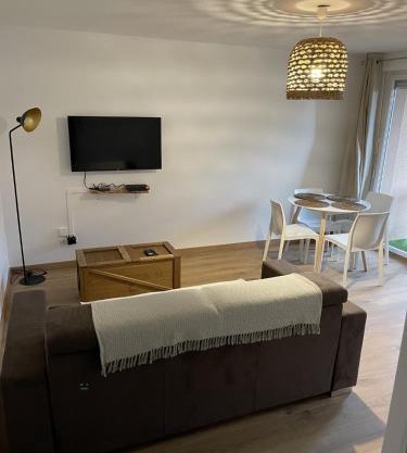 Charmant T2 Piscine Golf de Seilh