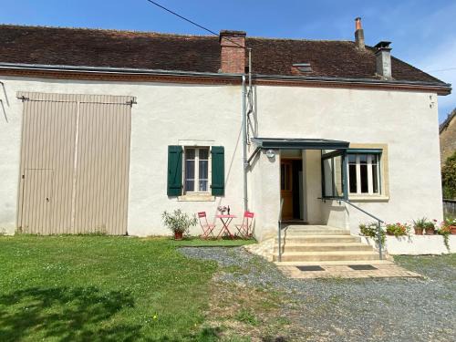 Charmante fermette avec jardin clos et étang privé, idéale pour découvrir le Berry - FR-1-591-622