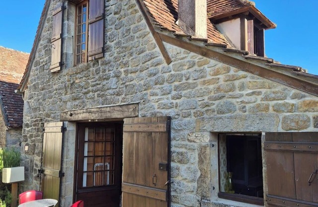Charmante maisonnette entre Padirac et Rocamadour