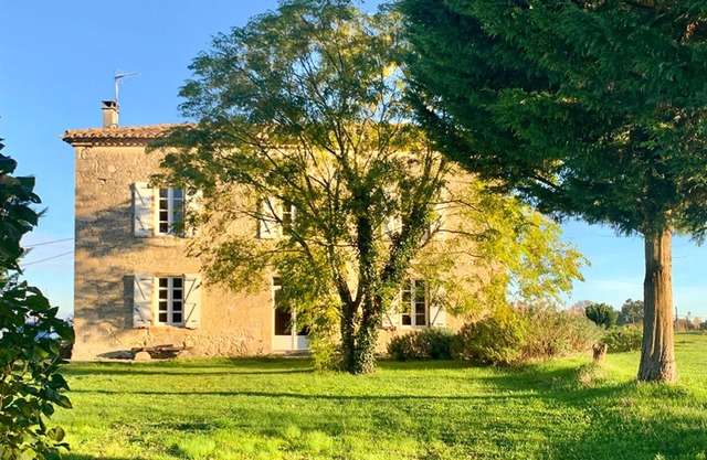 Charmed country house in a bucolic environment