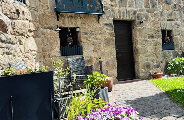 Charming vacation apartment in a historic setting - close to the Schwarzenberg forest stage