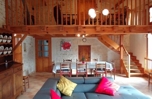 Charming Cottage with Private Pool, Sauna, and Garden in Saint-Juire-Champgillon