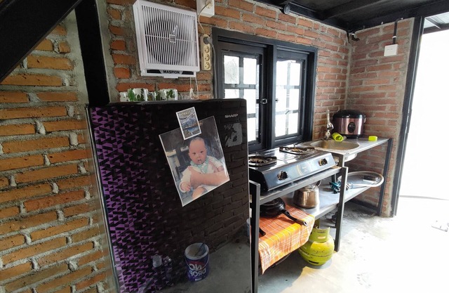 Charming 1-bedroom house with AC, WiFi in amazing Nusa Tenggara Bar
